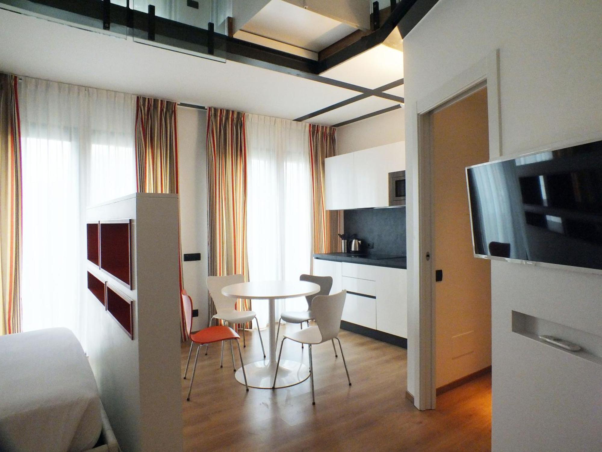 Bb Hotels Aparthotel Isola Milan Luaran gambar