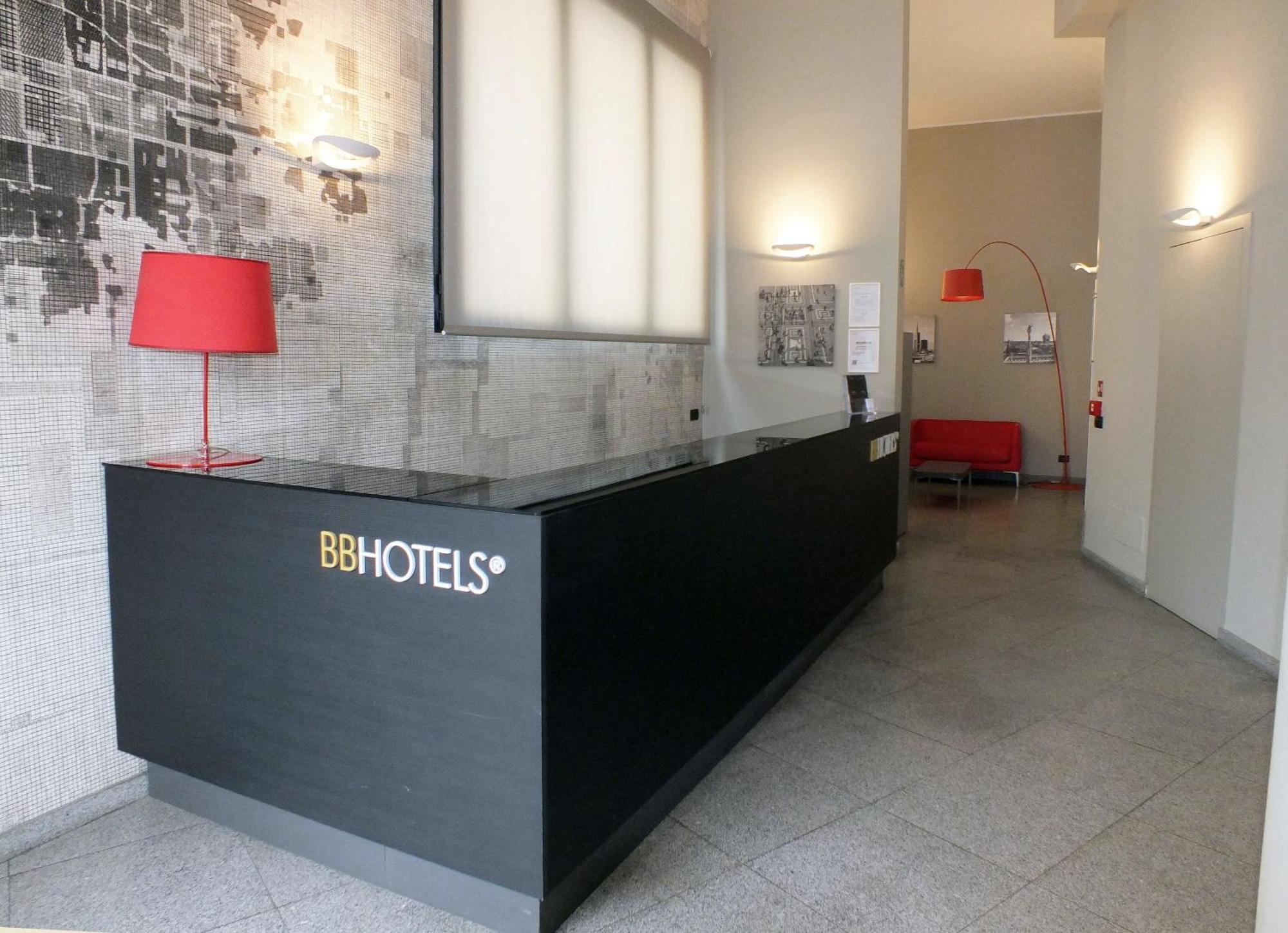 Bb Hotels Aparthotel Isola Milan Luaran gambar