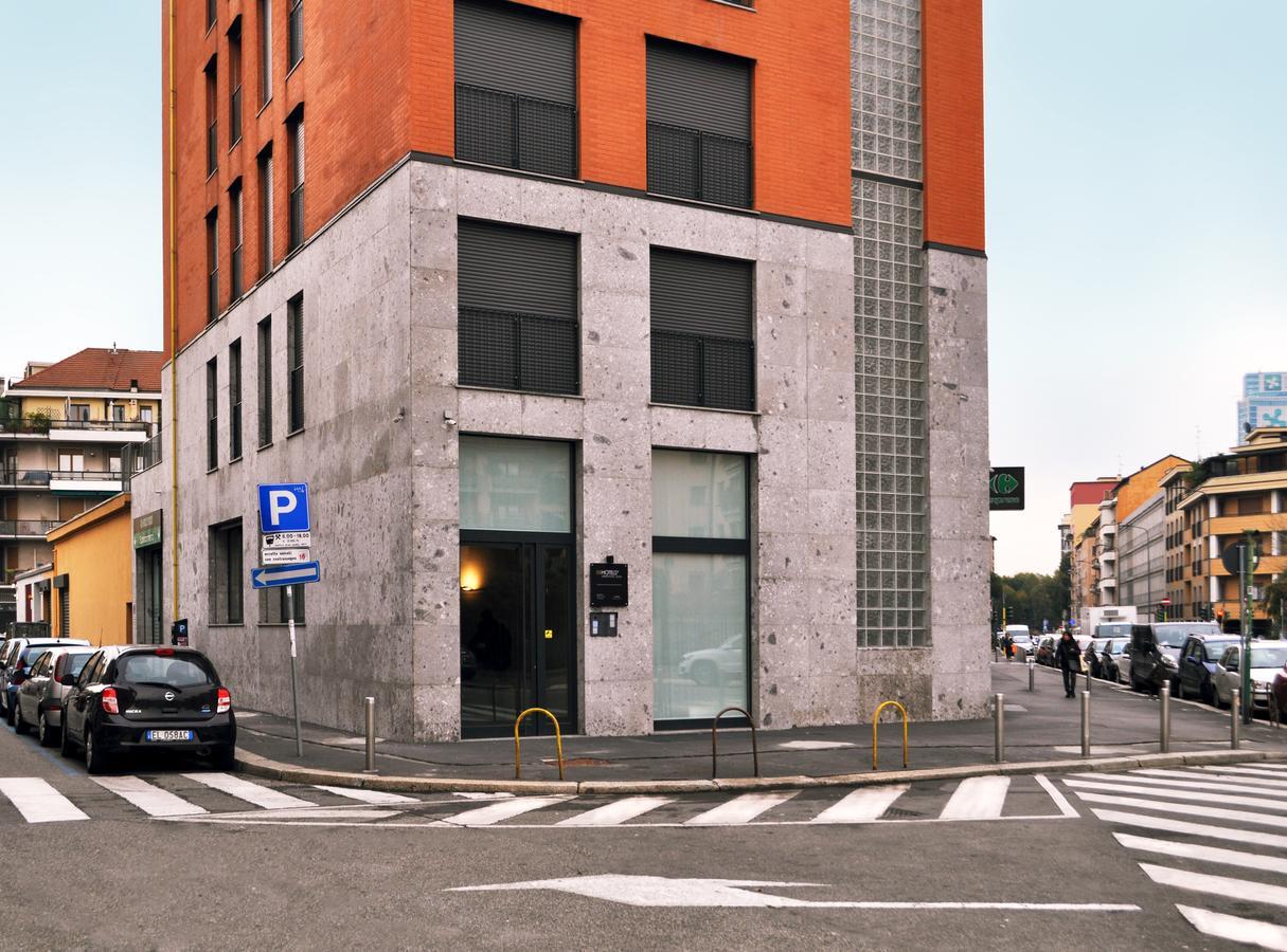 Bb Hotels Aparthotel Isola Milan Luaran gambar