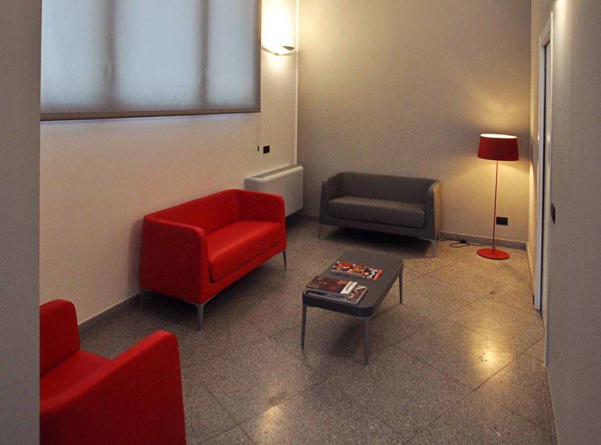 Bb Hotels Aparthotel Isola Milan Luaran gambar